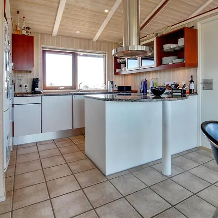 Vakantiehuis Alim - 300m From The Sea By Interhome *
