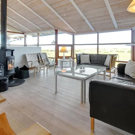 Alim - 300m From The Sea By Interhome Vakantiehuis Lakolk